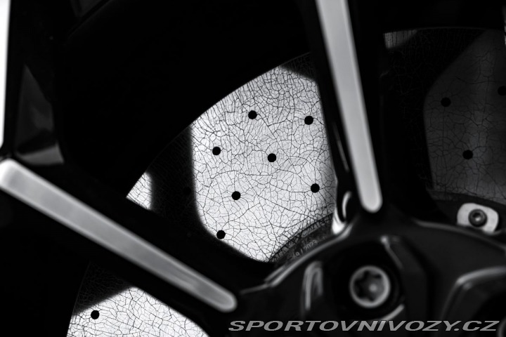 Lamborghini Urus Performante Akrapovič Ker 2024