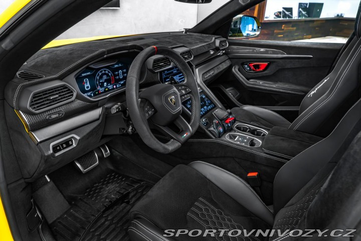 Lamborghini Urus Performante Akrapovič Ker 2024