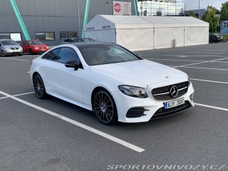 Mercedes-Benz E 300 kupe