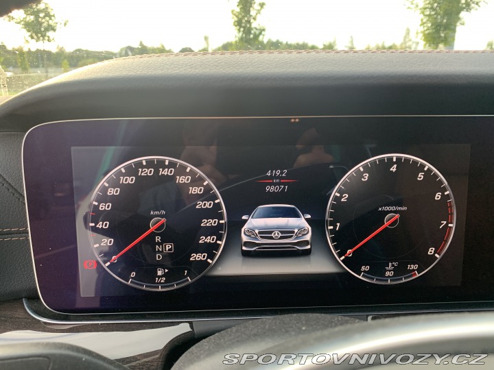 Mercedes-Benz E 300 kupe 2018