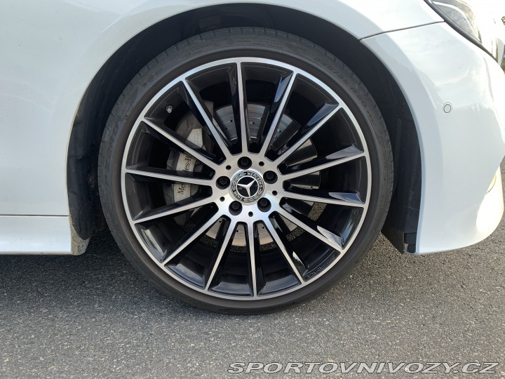 Mercedes-Benz E 300 kupe 2018