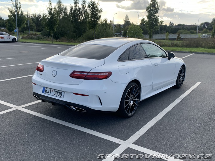 Mercedes-Benz E 300 kupe 2018