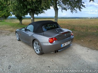 BMW Z4  2004