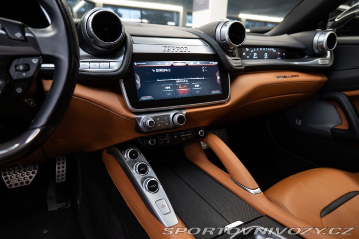 Ferrari GTC4Lusso 2017