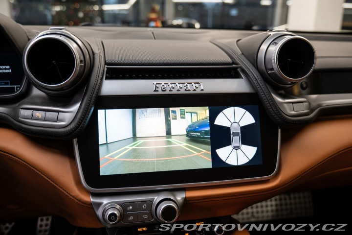 Ferrari GTC4Lusso 2017