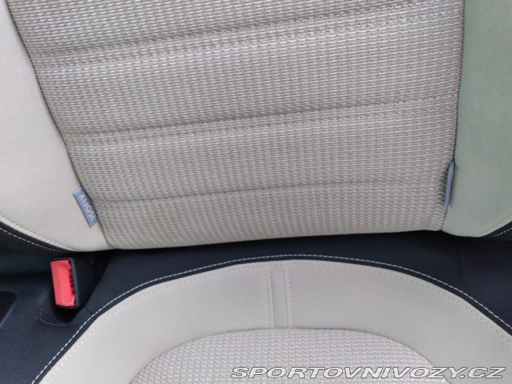 Volkswagen CC PASSAT 2.0 TDI DSG ČR 2009