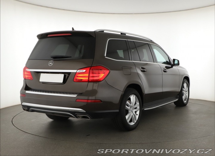 Mercedes-Benz Ostatní modely GL 500 2013