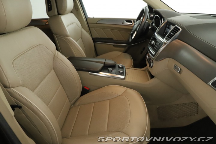 Mercedes-Benz Ostatní modely GL 500 2013