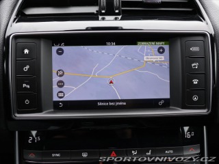 Jaguar XE 2,0 D 177kW R-Sport CZ 2017