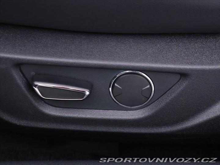Ford Mustang 5,0 310 kW GT Automat 1. 2017