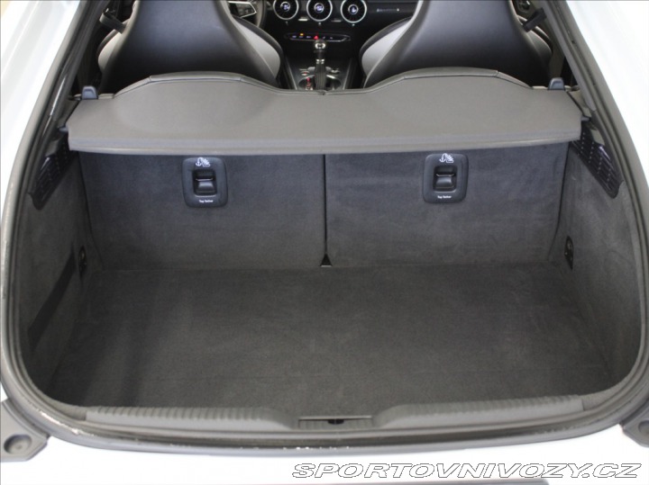 Audi TT 2,0 TFSi Q. S-Line B& 2015