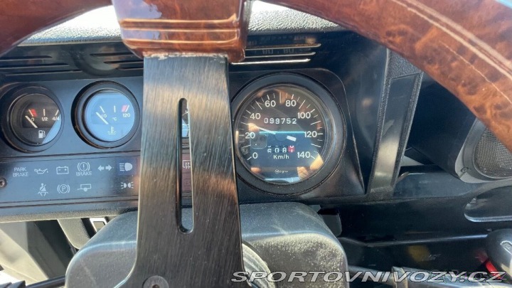 Ostatní značky Ostatní modely Land Rover 2,5 DEFENDER 1990