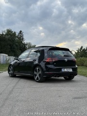 Volkswagen Golf R 2014