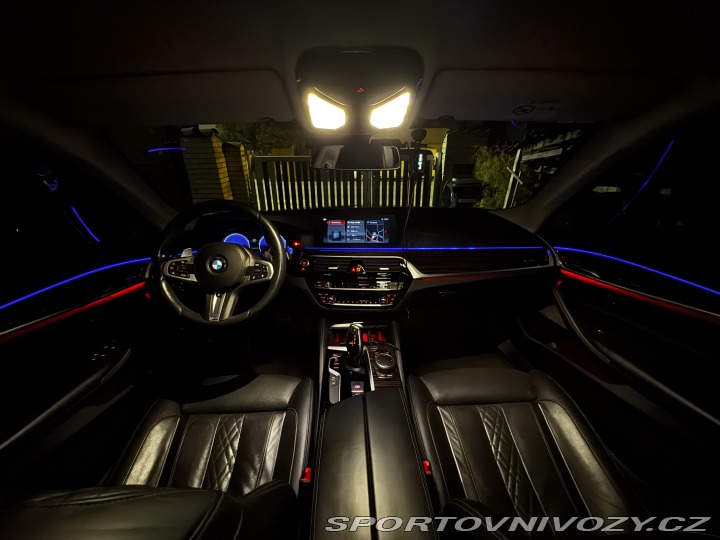 BMW 5 530iX G30 LUXURY Line 2017