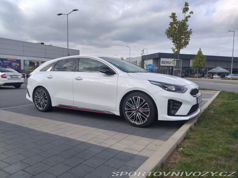 Kia ProCeed GT