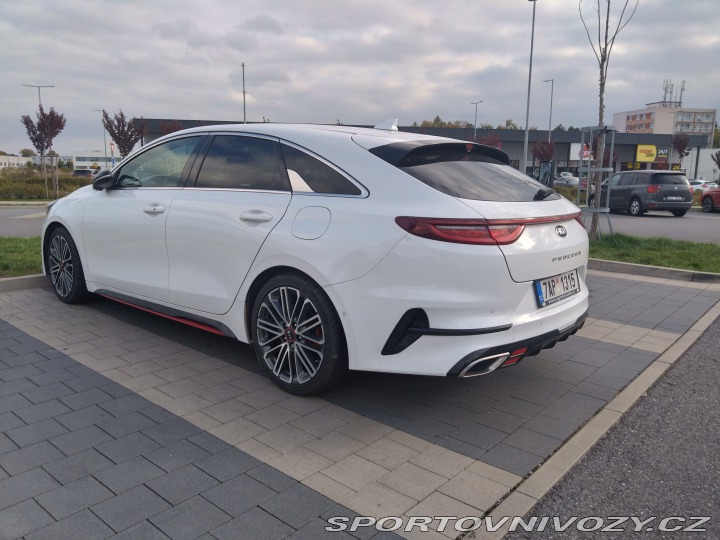 Kia ProCeed GT 2019