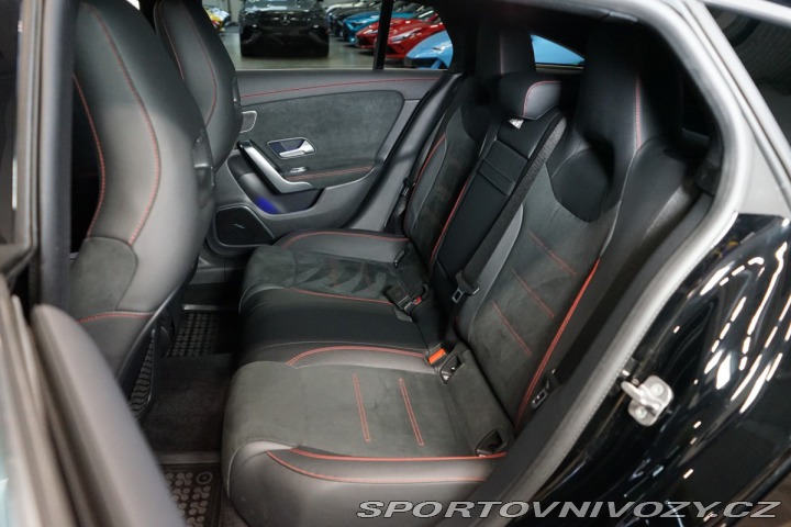 Mercedes-Benz CLA 200d*AMG*CAMERA*ZÁRUKA*BU 2024