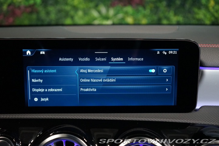 Mercedes-Benz CLA 200d*AMG*CAMERA*ZÁRUKA*BU 2024