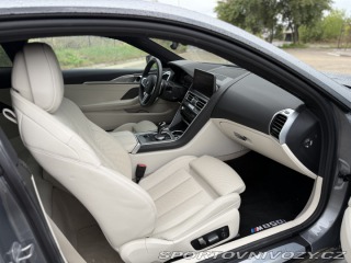 BMW 8 M850i 2023