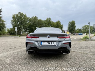 BMW 8 M850i 2023
