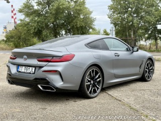 BMW 8 M850i 2023