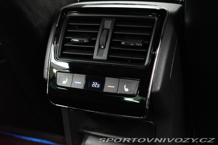Škoda Superb TSI 206 4x4 SPORTLINE*TAŽ 2021