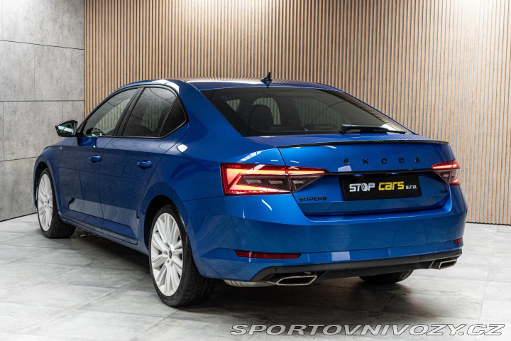 Škoda Superb TSI 206 4x4 SPORTLINE*TAŽ 2021