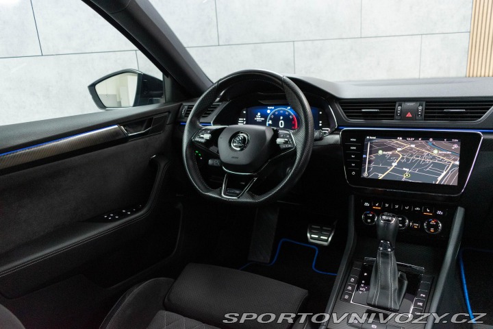 Škoda Superb TSI 206 4x4 SPORTLINE*TAŽ 2021