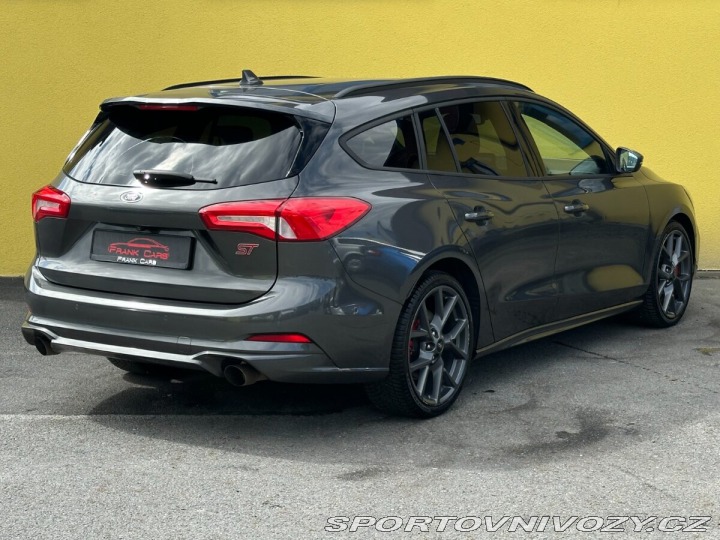Ford Focus ST PERFORMANCE 2019