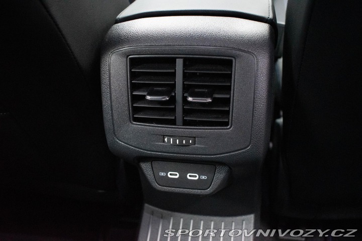 Volkswagen T-Roc R R 221kW*REZERVACE* 2022