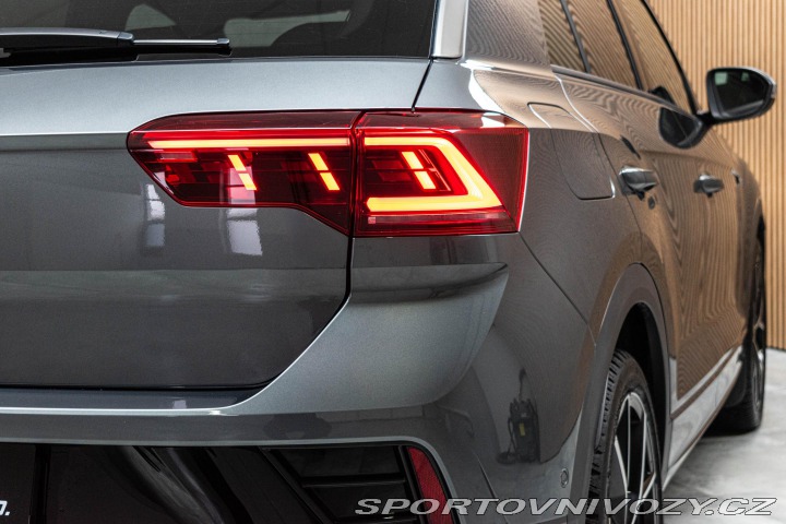 Volkswagen T-Roc R R 221kW*REZERVACE* 2022