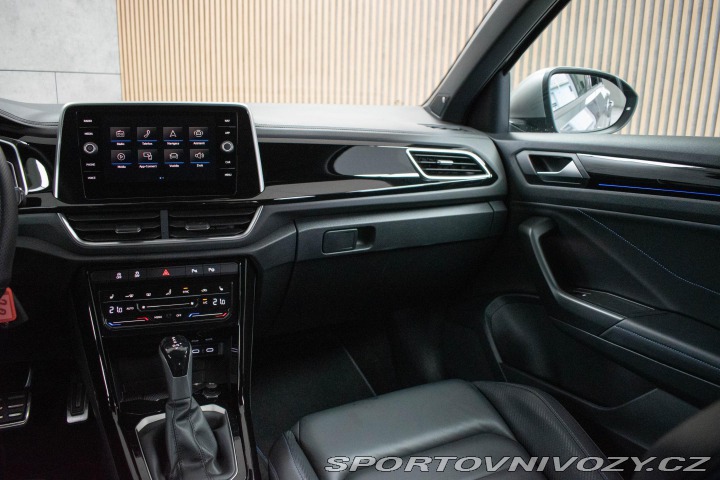 Volkswagen T-Roc R R 221kW*REZERVACE* 2022