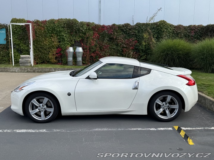 Nissan 370 Z 2010