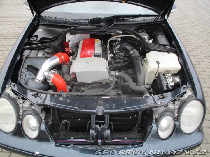 Mercedes-Benz CLK 2,0 i 150kw Kompressor Au 2000