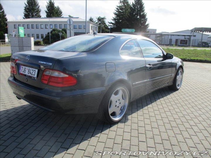 Mercedes-Benz CLK 2,0 i 150kw Kompressor Au 2000