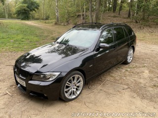 BMW 3 e91 330 xi 2005