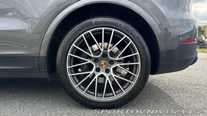 Porsche Cayenne E-Hybrid 2021