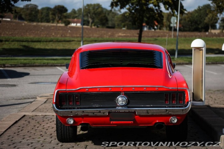 Ford Mustang Fastback 5.0 V8 1967