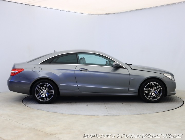 Mercedes-Benz E E 250 CDI 2009