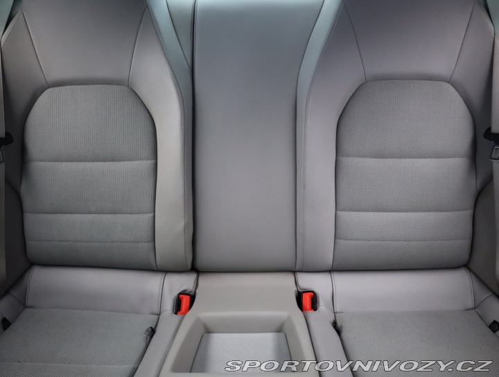 Mercedes-Benz E E 250 CDI 2009