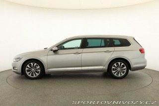 Volkswagen Ostatní modely Passat Highline 2.0 BiTDI 2015