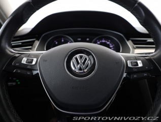 Volkswagen Ostatní modely Passat Highline 2.0 BiTDI 2015
