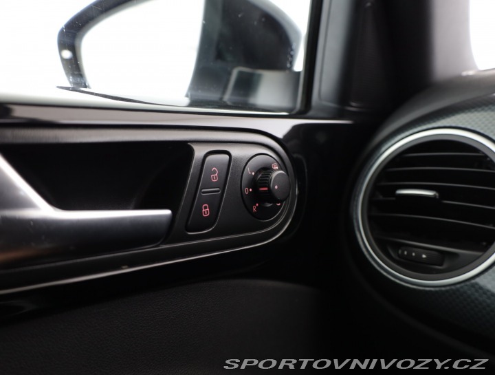 Volkswagen Beetle 2.0 TDI 2012