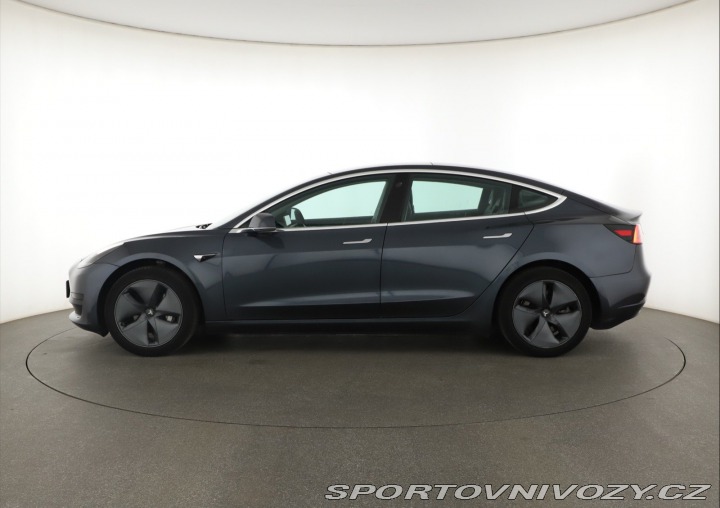 Tesla Model 3 Std Range Plus 52kWh 2019