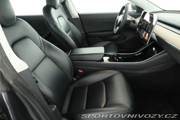 Tesla Model 3 Std Range Plus 52kWh 2019