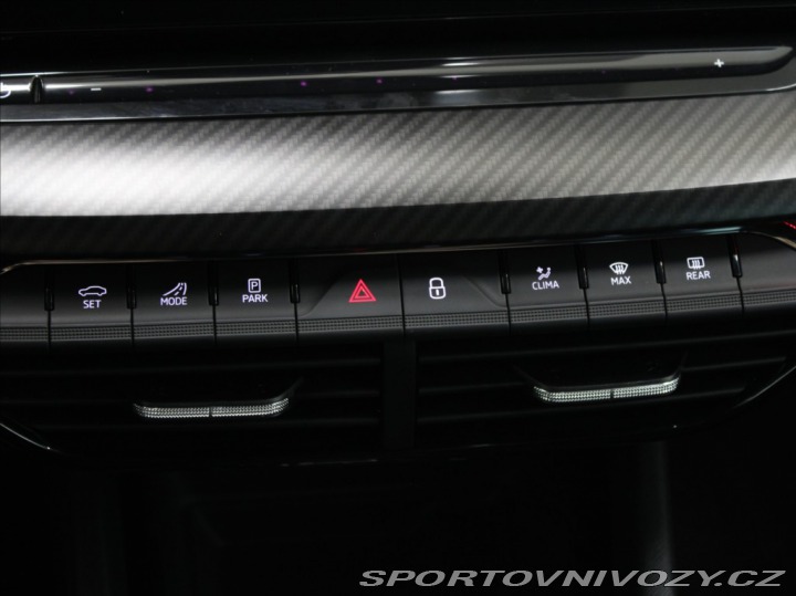Škoda Octavia RS 1,4 RS PHEV 180kW 4 550 k 2024