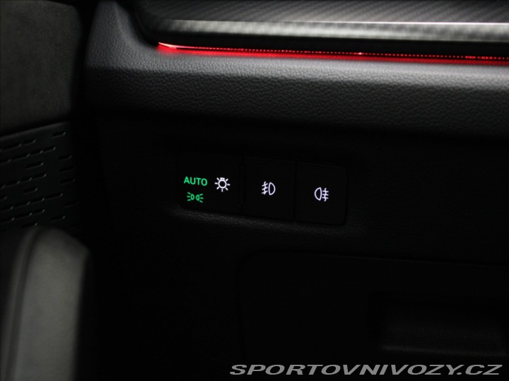 Škoda Octavia RS 1,4 RS PHEV 180kW 4 550 k 2024
