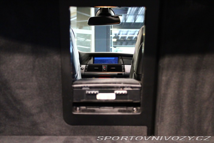 BMW X6 M50d xDrive AdLED / HUD / 2013
