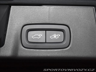 Volvo V90 2,0 T6 AWD PLUS Tažné,BLI 2024