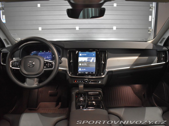 Volvo V90 2,0 T6 AWD PLUS tažné,BLI 2024